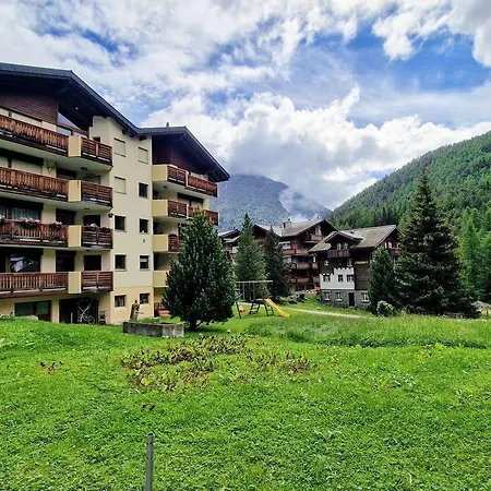 3br Near Alpin Express - What'app - 0034-656-619-782 - For Reservations! Apartment *